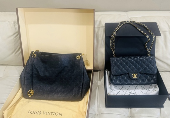 Meet your Posher, Fabiola - Picture 1 of 1